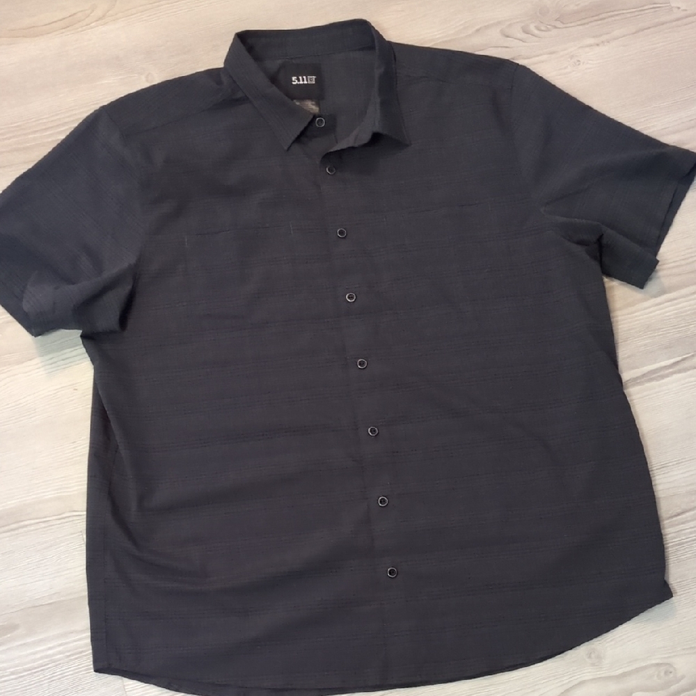 5.11 Men's Black Short Sleeve Shirt 2XL Light Airy Mesh Button Up Shirt